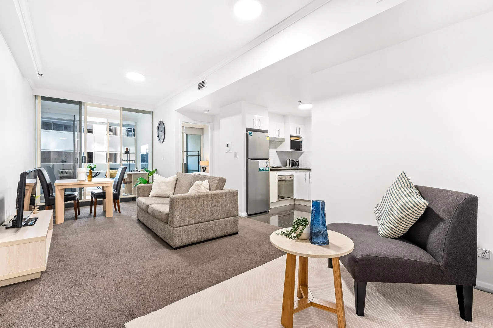 25/361-363 Kent Street