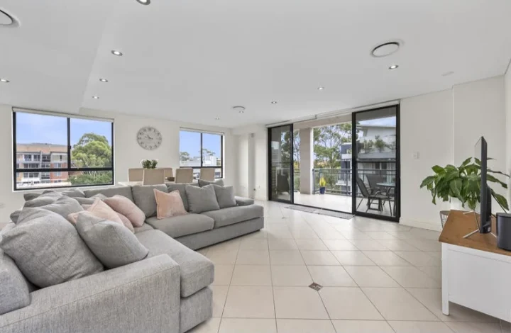 Waitara Sub Penthouse Secured at Auction for Downsizing Clients