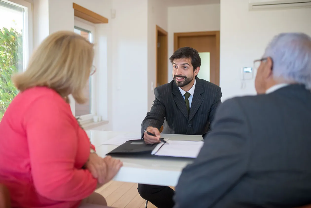 why-empty-nesters-shouldnt-think-about-buying-and-selling-separately